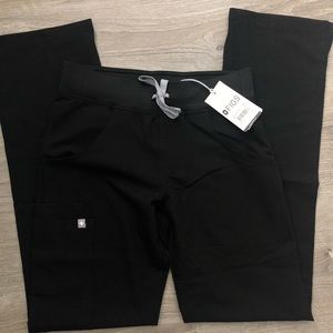 NWT! Black Figs Kade